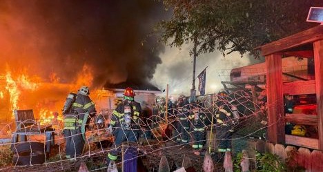 photo by Barton Hose Co No 1